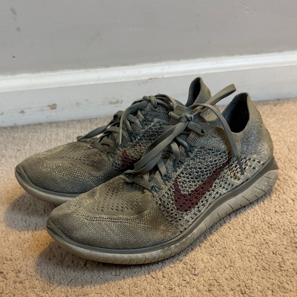 Gray and Maroon Knit Nike Sneakers